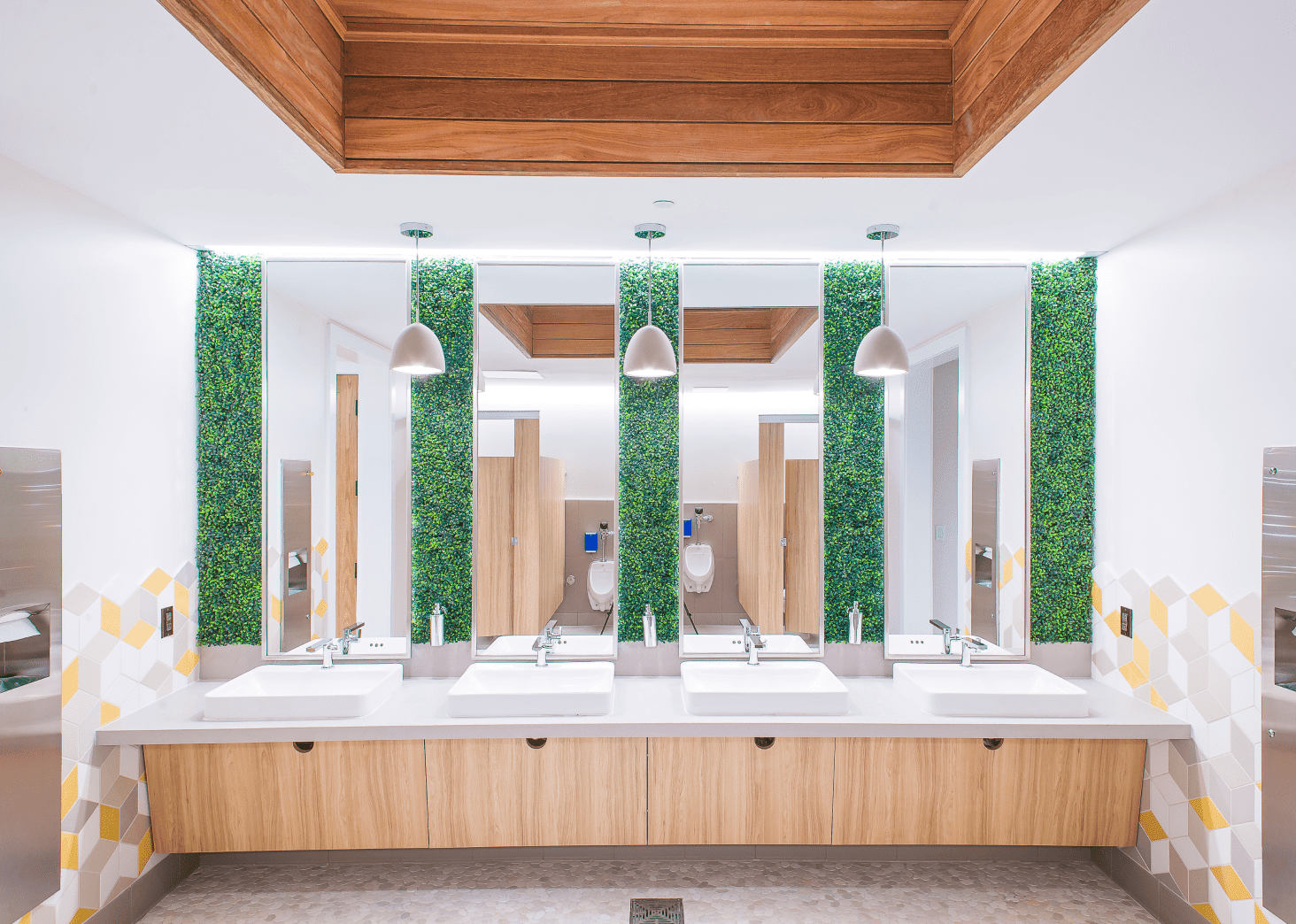 Modern Green Bathroom - Fitness Center